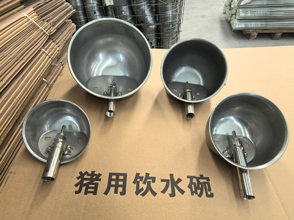 猪用饮水碗