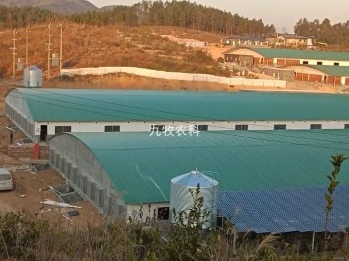湖南邵阳7000头育肥猪场